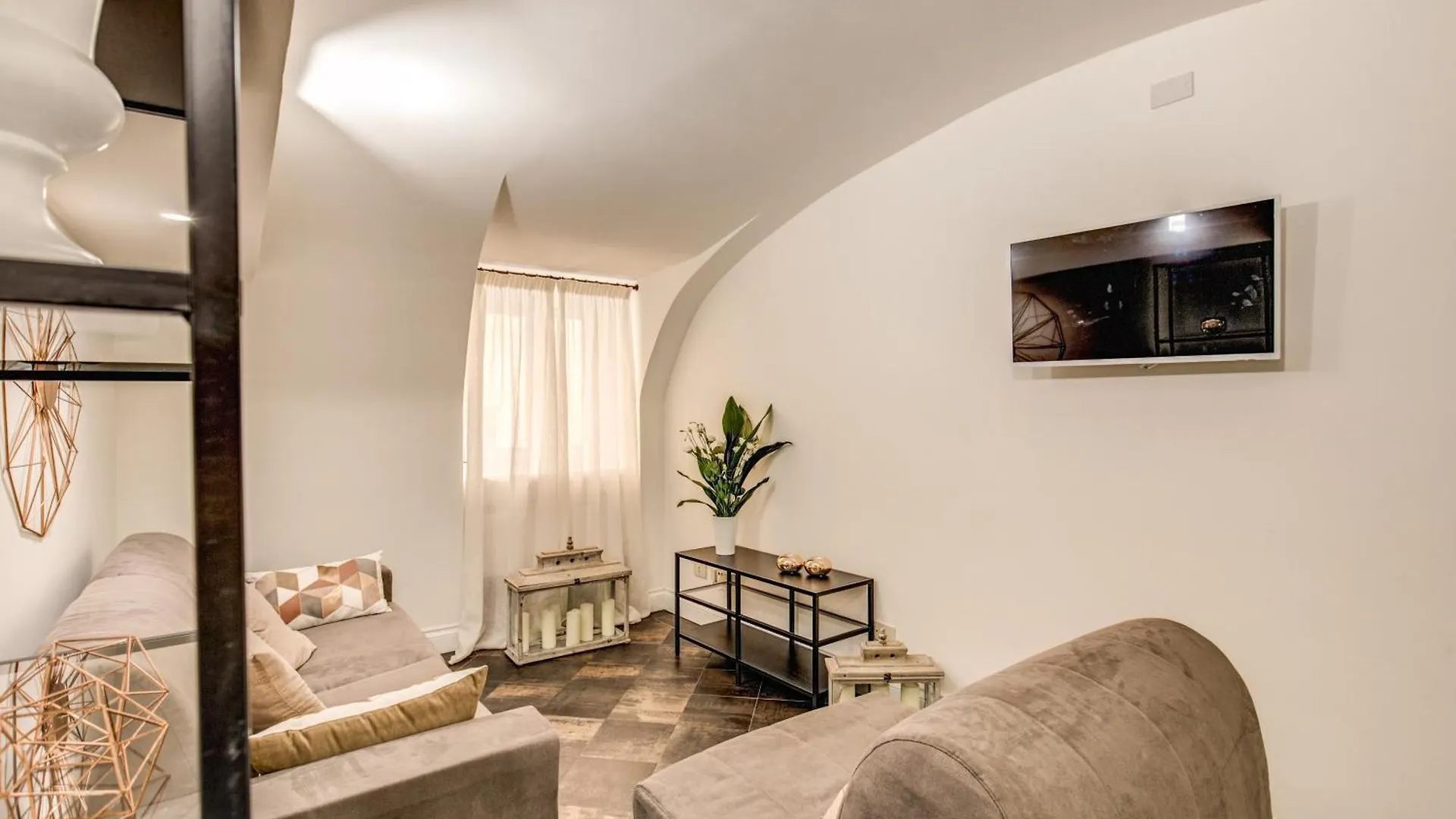 Cozy Flat In Front Of Fori Imperiali Apartment Rome 0*,  Italy